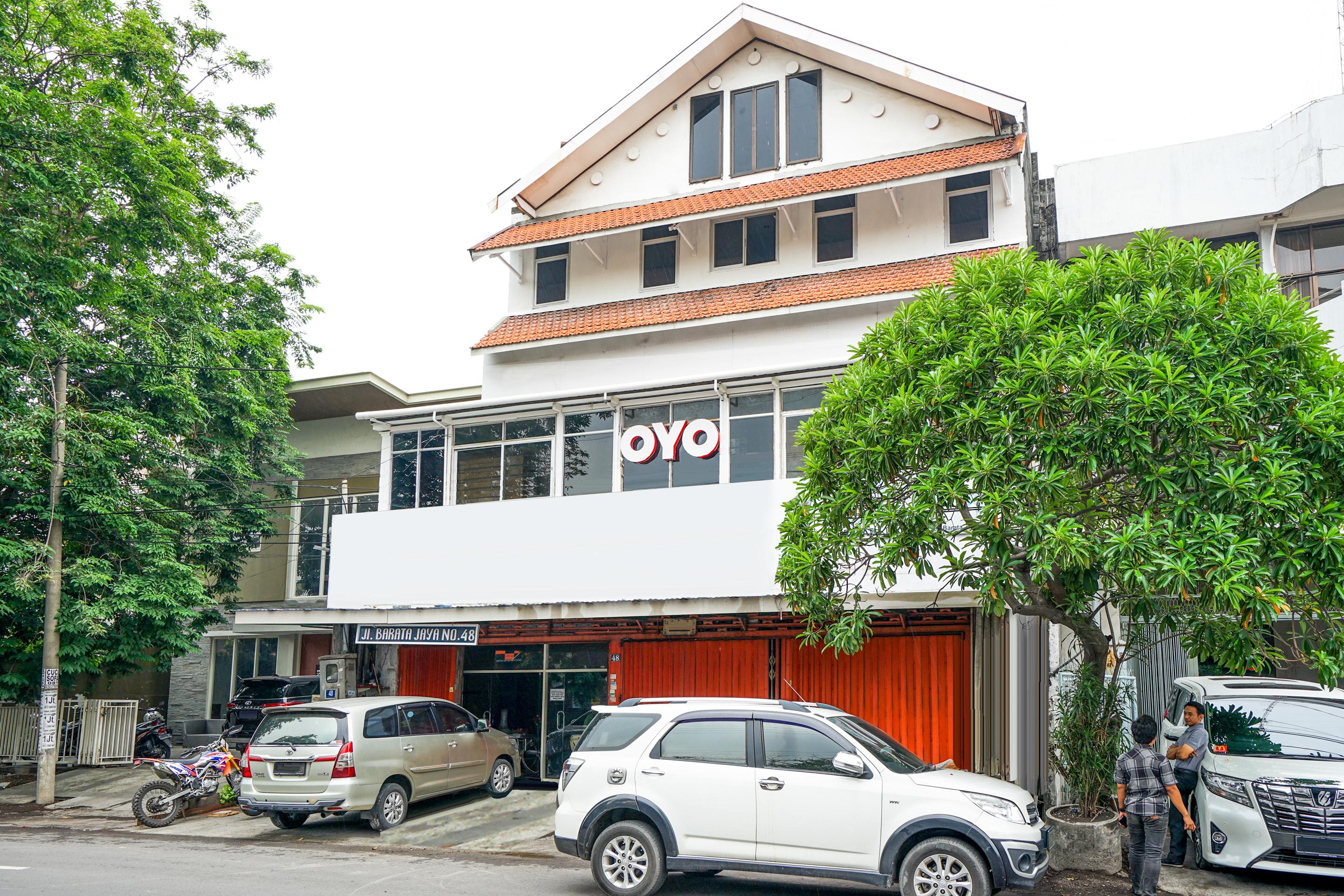 Krukah Oyo 164 Ang'S Residence מראה חיצוני תמונה