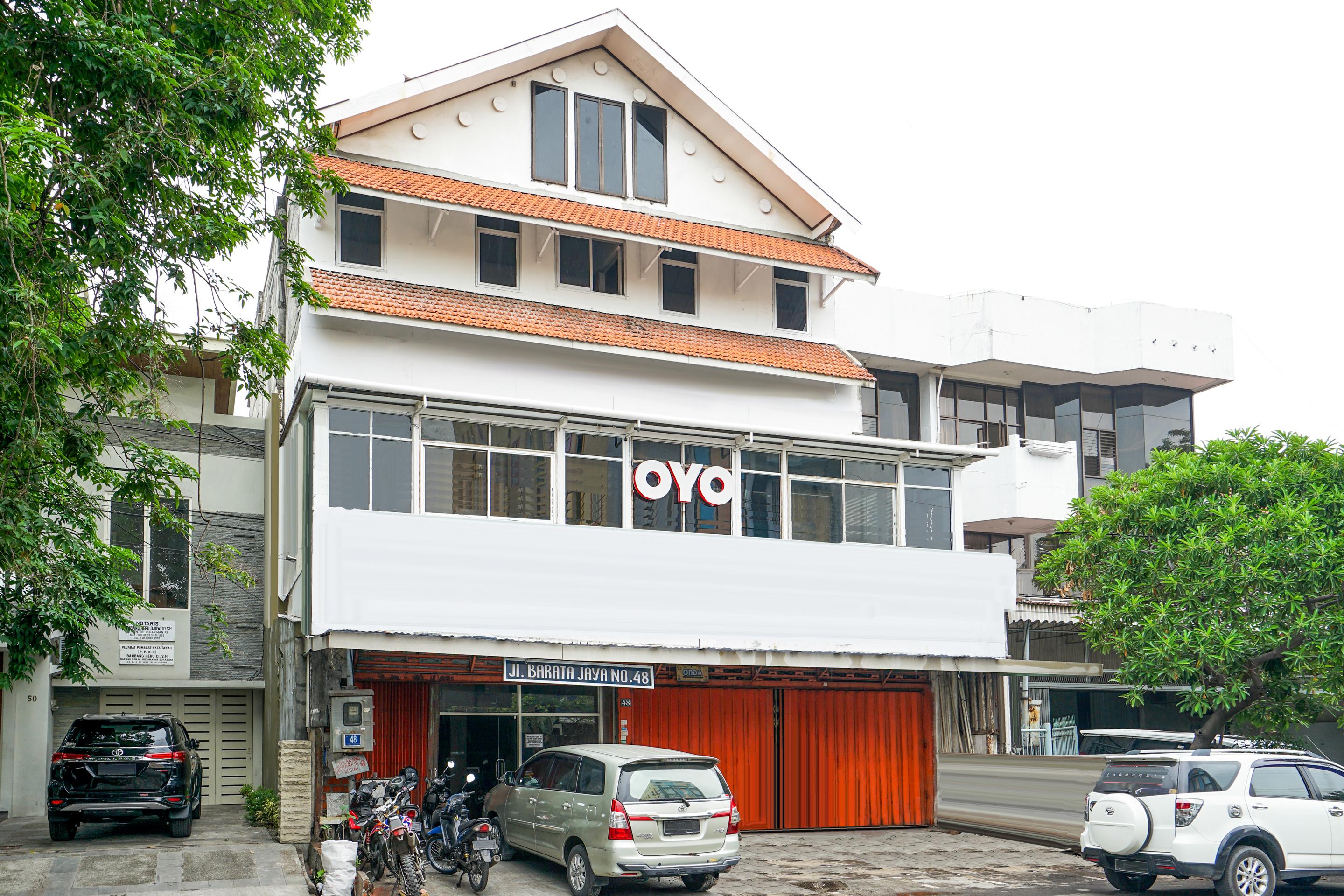 Krukah Oyo 164 Ang'S Residence מראה חיצוני תמונה