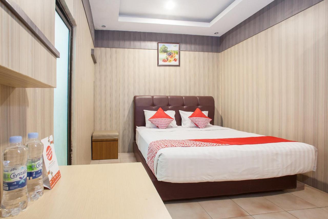 Krukah Oyo 164 Ang'S Residence מראה חיצוני תמונה