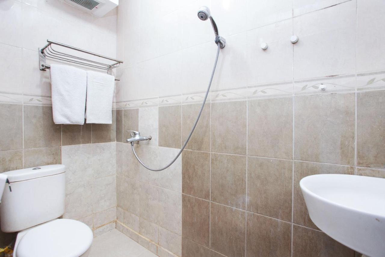 Krukah Oyo 164 Ang'S Residence מראה חיצוני תמונה